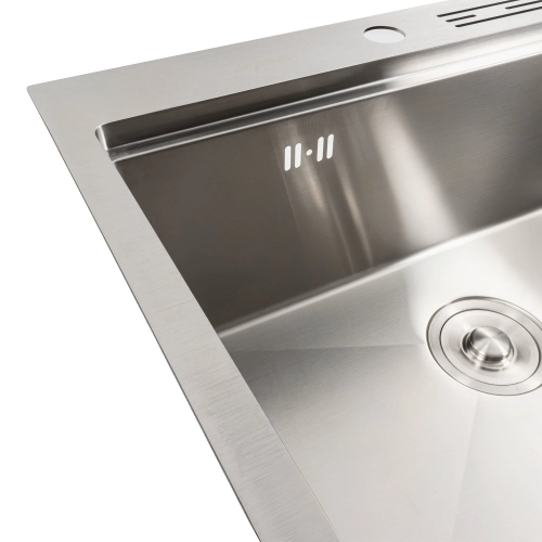 Кухонная мойка нержавейка 60х50 Platinum Handmade с подставкой для ножей (сифон круглый, 3,0/0,8) - Фото № 3
