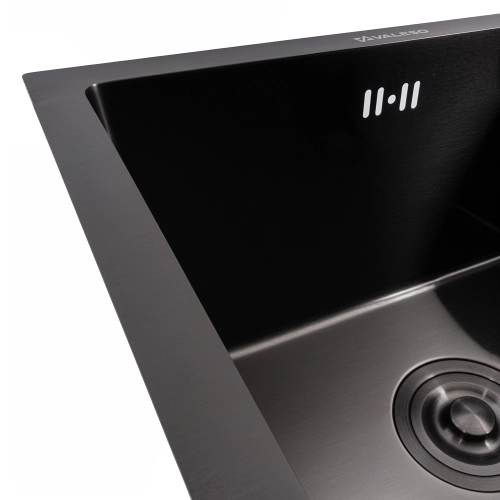 Кухонная мойка PVD черная 44*44 VALESO Handmade монтаж под столешницу (3.0/0.8) - Фото № 3