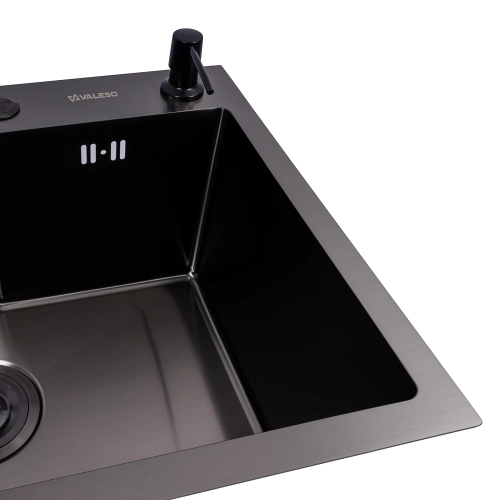 Кухонная мойка VALESO Handmade 65х43 PVD (3,0/0,8) черная - Фото № 2