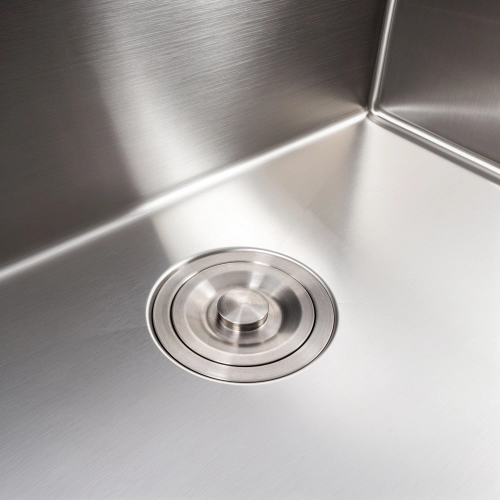 Кухонна мийка VALESO Handmade 600х450х220 (товщина 3,0/1,5 мм +  дозатор в комплекті) - Фото № 4